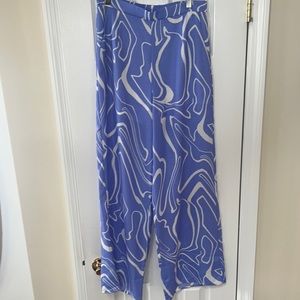 Le Lis blue & white matching flare pants set